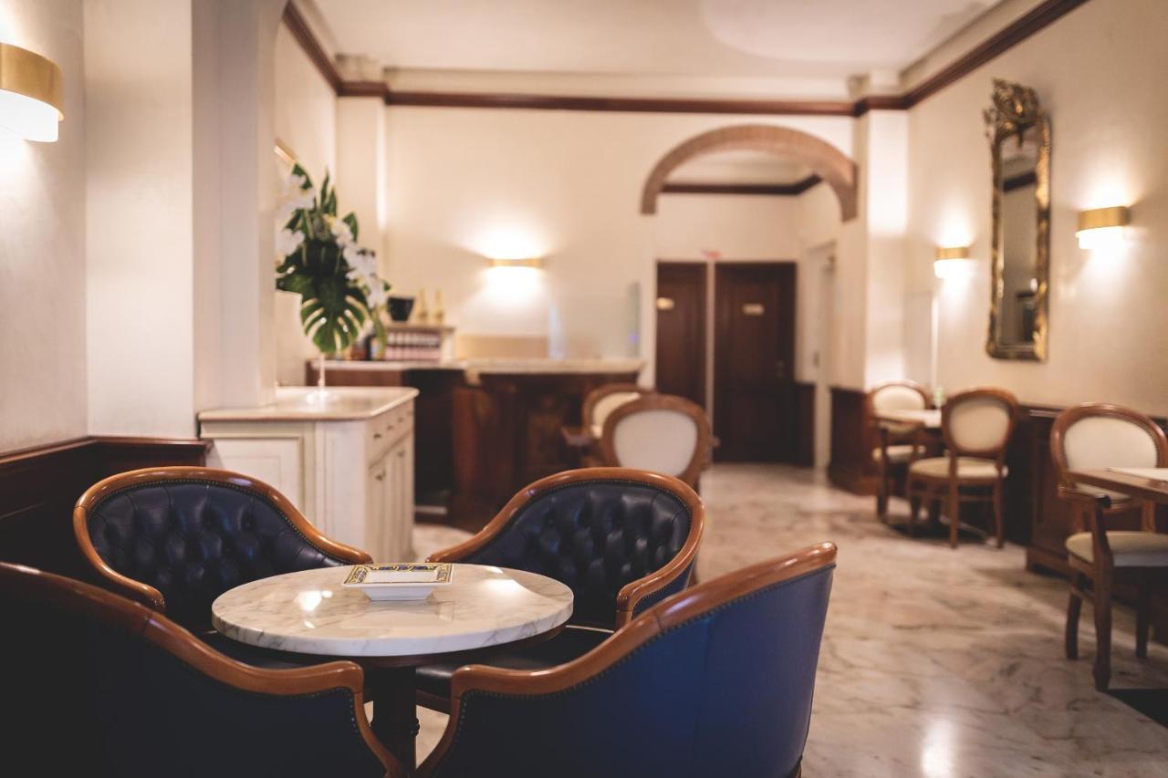 Hotel Posta Cecina  Luaran gambar