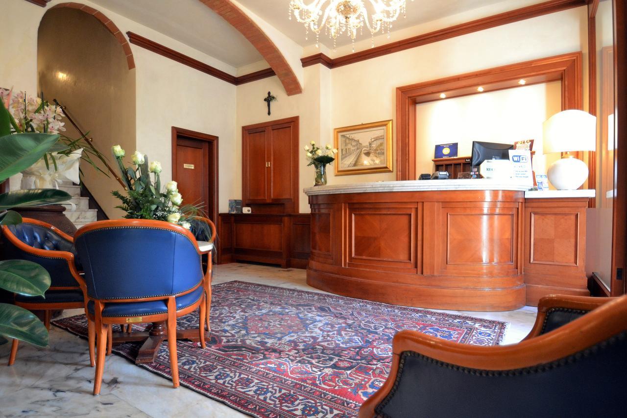 Hotel Posta Cecina  Luaran gambar